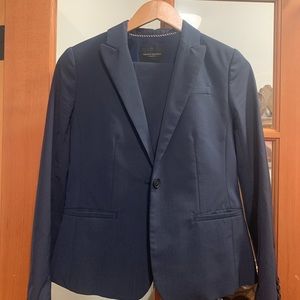 Banana Republic Navy Career Suit Set 4pm
